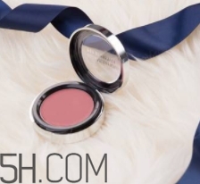 2018年腮紅膏哪個牌子好？2018腮紅膏排行榜前十強