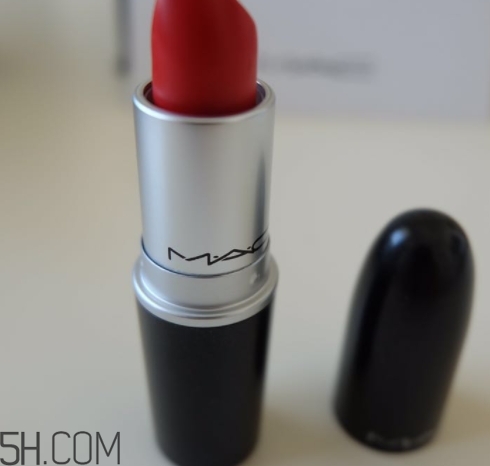 mac和tf口紅哪個(gè)好？mac魅可和tomford口紅對比