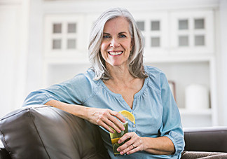 乳房怎么摸會(huì)變大？按摩豐胸的秘籍有哪些？