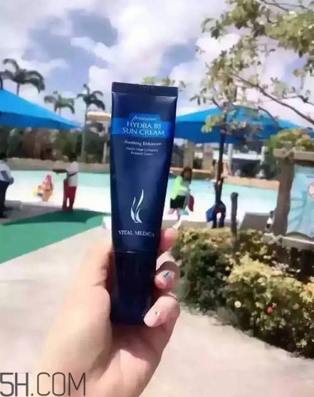 ahc護膚品有哪些產品？什么樣的護膚品有激素？