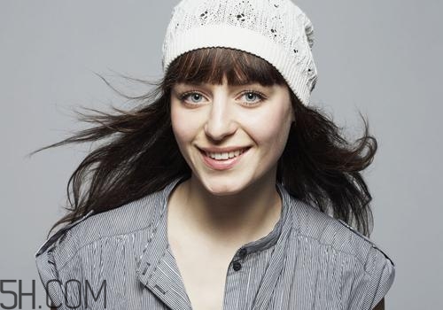 初潮早絕經(jīng)就早嗎？影響月經(jīng)初潮的因素有哪些？