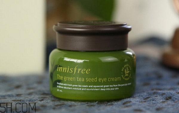 悅詩風(fēng)吟哪個系列適合干性肌膚？冬天用乳液還是霜？