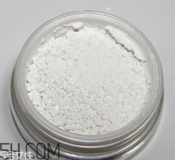 長(zhǎng)生鳥(niǎo)珍珠粉淡斑效果好嗎？有其他功效嗎？