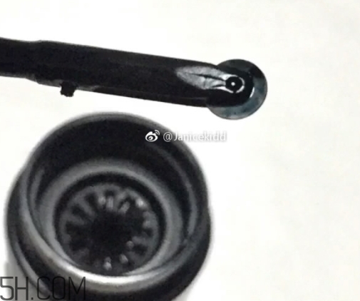 嬌蘭滾輪眼線筆怎么用？嬌蘭滾輪眼線筆怎么樣