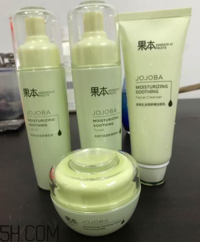 詩婷露雅荷荷巴系列有刺激嗎？適合敏感肌嗎？