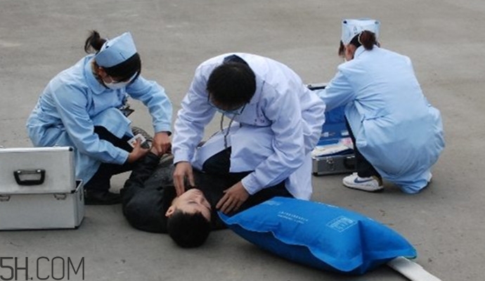 羊角風(fēng)吃什么容易復(fù)發(fā)？羊角風(fēng)不適合吃什么？