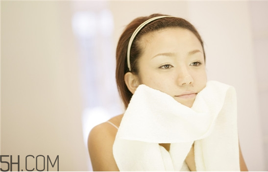 清潔面膜怎么用效果最好？清潔面膜一般敷多久？