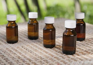 茶樹精油可以直接涂在臉上嗎？茶樹精油的功效與作用？