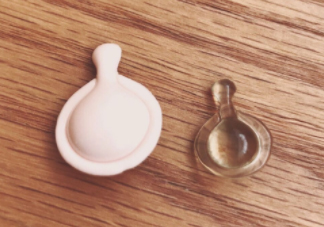 伊麗莎白雅頓眼部精華液油不油？長脂肪粒嗎？