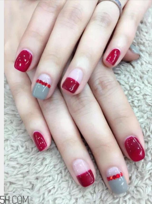 2018冬天涂什么顏色的指甲油好看？美甲小知識