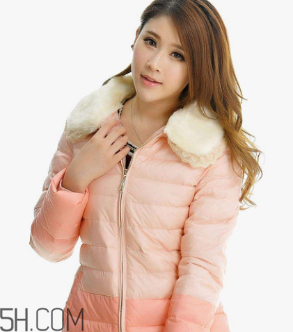 輕薄羽絨服保暖嗎？羽絨服的充絨量標(biāo)準(zhǔn)多少？