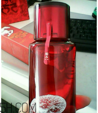 羽西靈芝水適合敏感肌嗎？會過敏嗎？