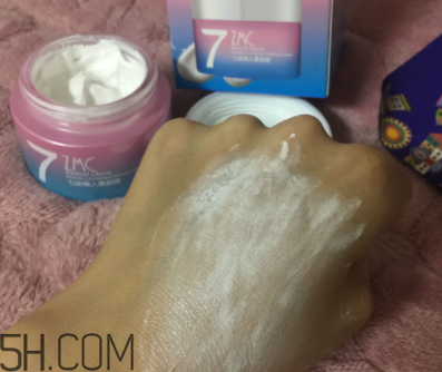 植美村素顏霜適合什么膚質(zhì)？適合干皮嗎？