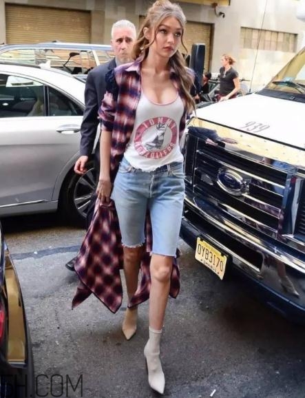 襪靴怎么搭配？襪子靴搭配圖片