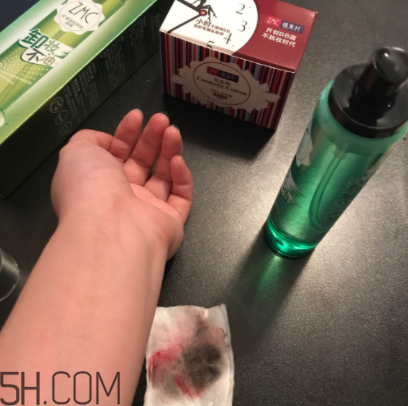 植美村卸妝噴霧乳化效果好嗎？能卸眼妝嗎？