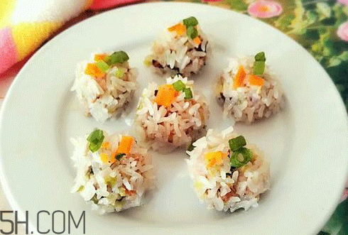 糯米丸子用什么肉好吃 糯米丸子怎么做不散 糯米丸子用什么肉好吃 糯米丸子怎么做不散