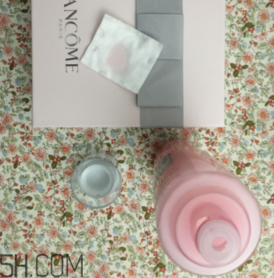 蘭蔻粉水不適合油皮？蘭蔻粉水適合什么膚質(zhì)？