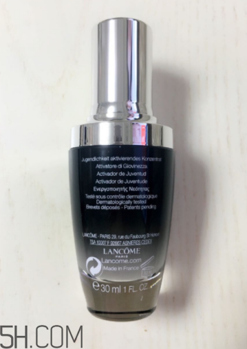 肌底液和精華有什么區(qū)別？蘭蔻小黑瓶可以單獨(dú)用嗎？