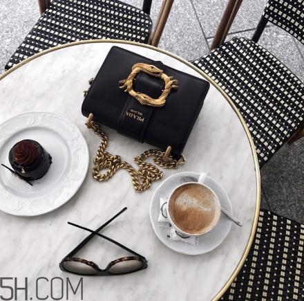 prada包包怎么樣？prada包包質(zhì)量好嗎？