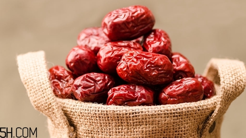 最健康吃紅棗的方法是什么？吃紅棗需要注意些什么？