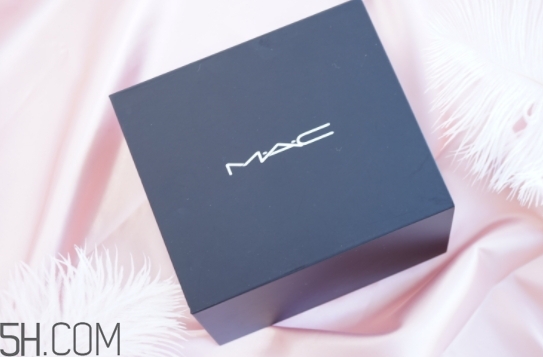 mac口紅和nars口紅哪個好？mac和nars哪個好？