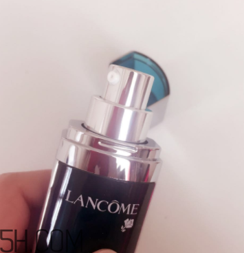 蘭蔻美膚修護精華乳有刺激嗎？適合敏感肌嗎？