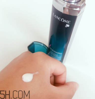 蘭蔻美膚修護精華乳有刺激嗎？適合敏感肌嗎？