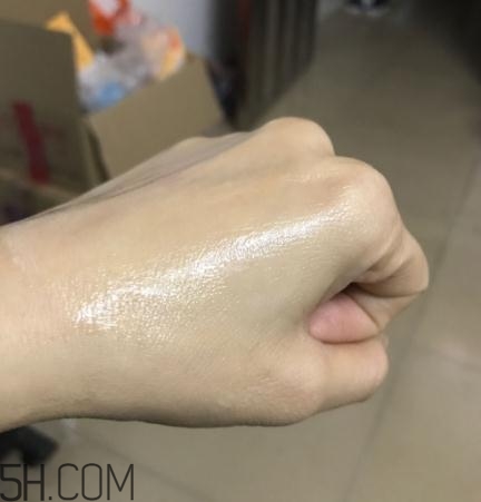 萱姿抗皺緊致滲透乳怎么樣？萱姿抗皺緊致滲透乳好用嗎？