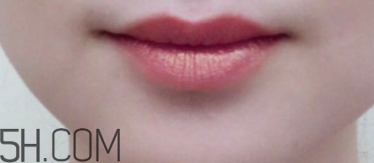 mac魅可人魚姬眼影日常嗎？mac魅可人魚姬眼影是什么顏色