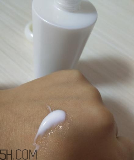 萱姿抗皺緊致滲透乳多少錢？萱姿抗皺緊致滲透乳價(jià)格