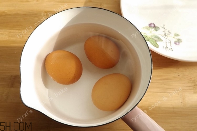 牛油果和雞蛋能一起吃嗎？牛油果和雞蛋的做法有哪些？