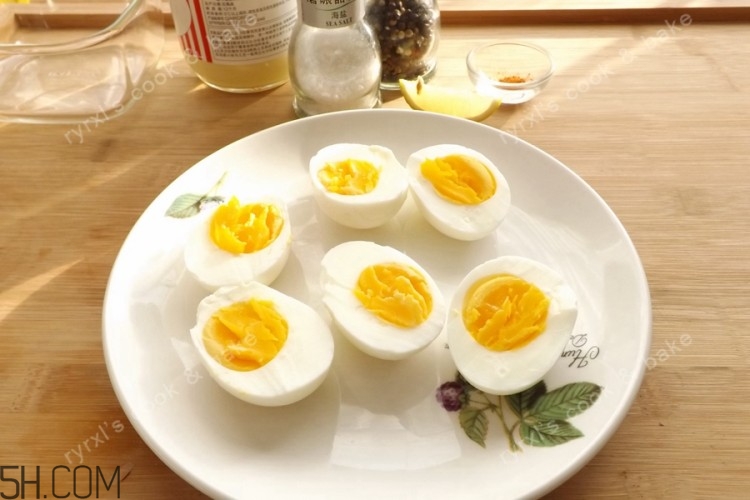 牛油果和雞蛋能一起吃嗎？牛油果和雞蛋的做法有哪些？