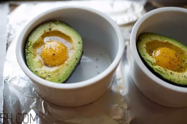 牛油果和雞蛋能一起吃嗎？牛油果和雞蛋的做法有哪些？