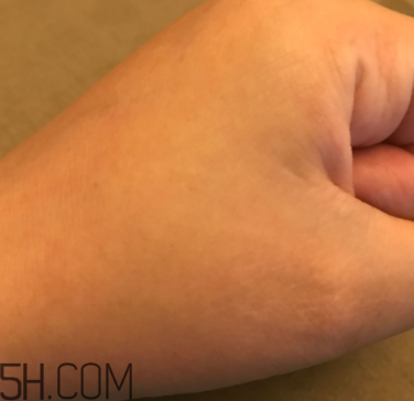 芳丹薄羅黃金貴婦眼膜適合年齡_適合膚質(zhì) 芳丹薄羅黃金貴婦眼膜適合年齡_適合膚質(zhì)