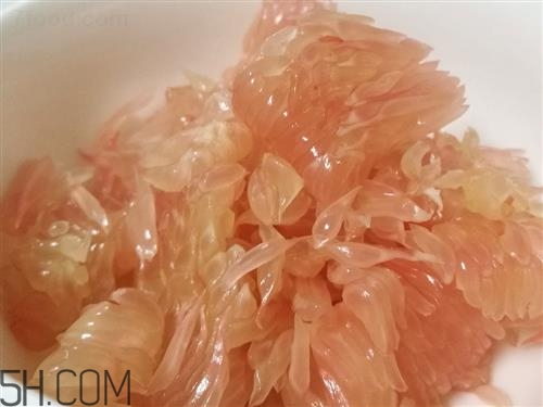 吃柚子可以吃藥嗎？柚子和藥一起吃會怎么樣？