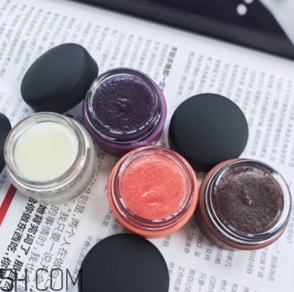 mac唇部磨砂膏哪種味道好？mac唇部磨砂膏不同顏色區(qū)別