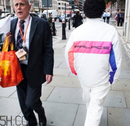 palace在倫敦哪里？倫敦palace門店地址