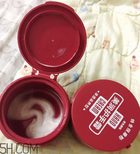 名創(chuàng)優(yōu)品護(hù)手霜好用嗎？百元以內(nèi)護(hù)手霜使用心得