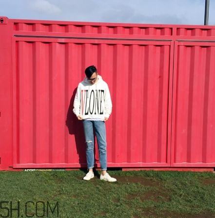 vlone衛(wèi)衣多少錢(qián)？vlone衛(wèi)衣價(jià)格