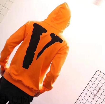 vlone衛(wèi)衣多少錢(qián)？vlone衛(wèi)衣價(jià)格