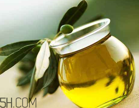 甘油是礦物油嗎？甘油是橄欖油嗎？