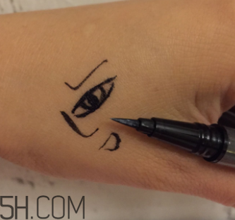 瑪麗黛佳眼線液暈妝測試_瑪麗黛佳眼線液產(chǎn)品評測 瑪麗黛佳眼線液暈妝測試_瑪麗黛佳眼線液產(chǎn)品評測