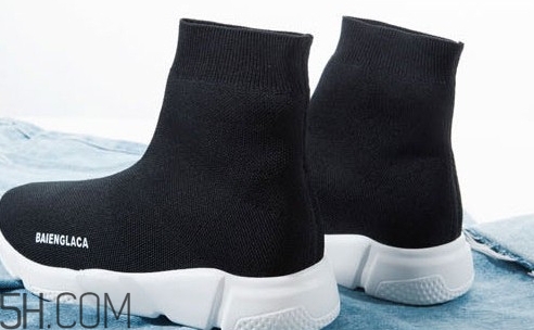 黑絨面的鞋子臟了怎么辦？黑絨鞋子怎么保養(yǎng)？