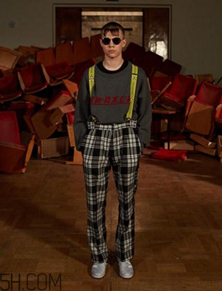 gosha rubchinskiy2018春夏系列好看嗎_有哪些款式？