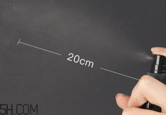 elf定妝噴霧怎么用？elf定妝噴霧辨別真假