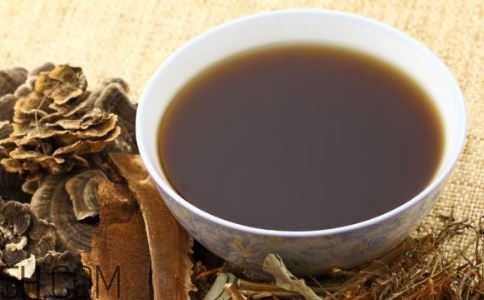 喝中藥可以吃羊肉嗎？喝中藥吃羊肉會(huì)怎么樣？