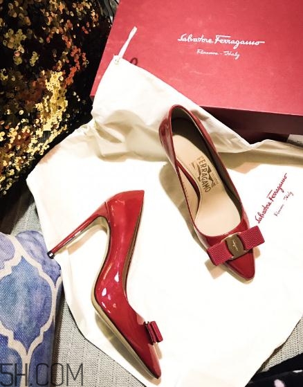 菲拉格慕鞋子多少錢(qián)？菲拉格慕鞋子價(jià)格