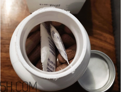 unichi玫瑰果膠囊有用嗎？unichi玫瑰果膠囊是哪個(gè)國(guó)家的？