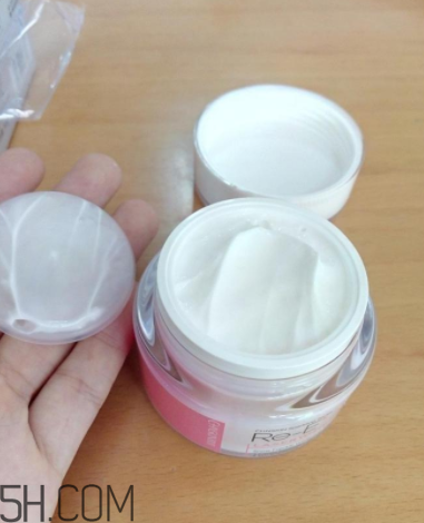 瓷肌御雪祛斑霜夏天能用嗎？瓷肌御雪祛斑夏天用油嗎？