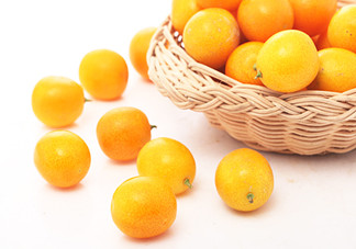 吃了金桔能喝牛奶嗎？金桔和牛奶能一起吃嗎？